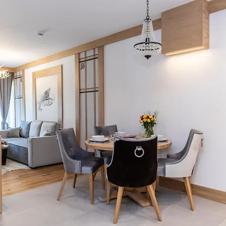 Modrzejewska Apartman *