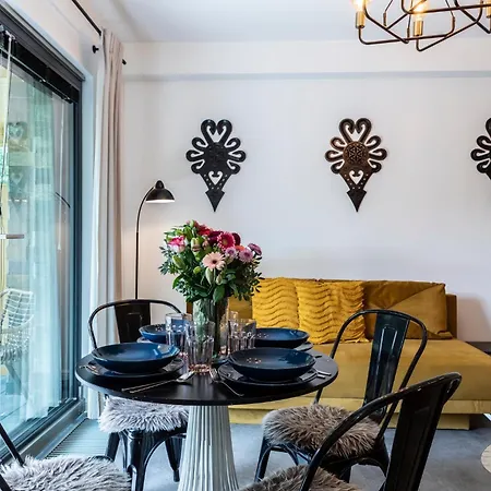 Modrzejewska Apartment